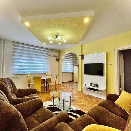 Lux Apartman Cvetkovic Kraljevo Exteriér fotografie