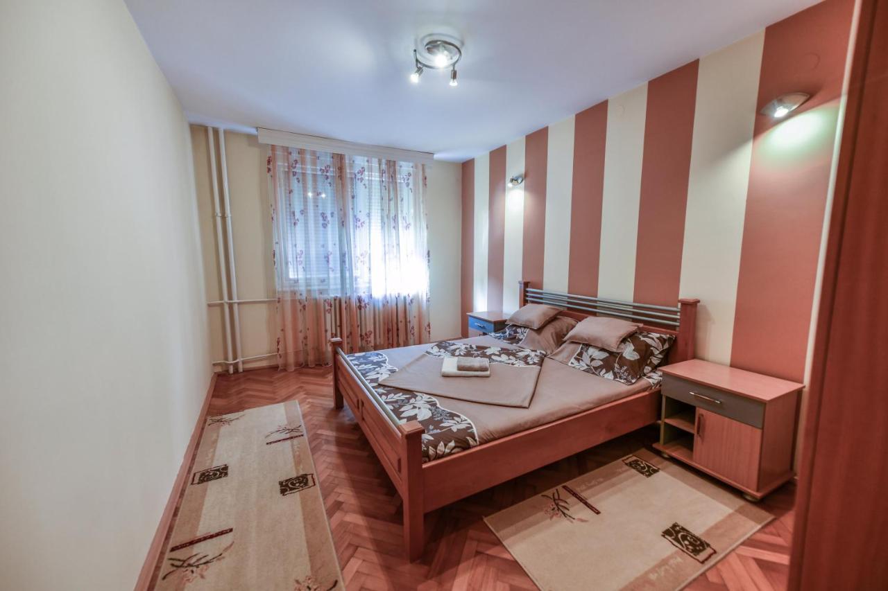 Lux Apartman Cvetkovic Kraljevo Exteriér fotografie
